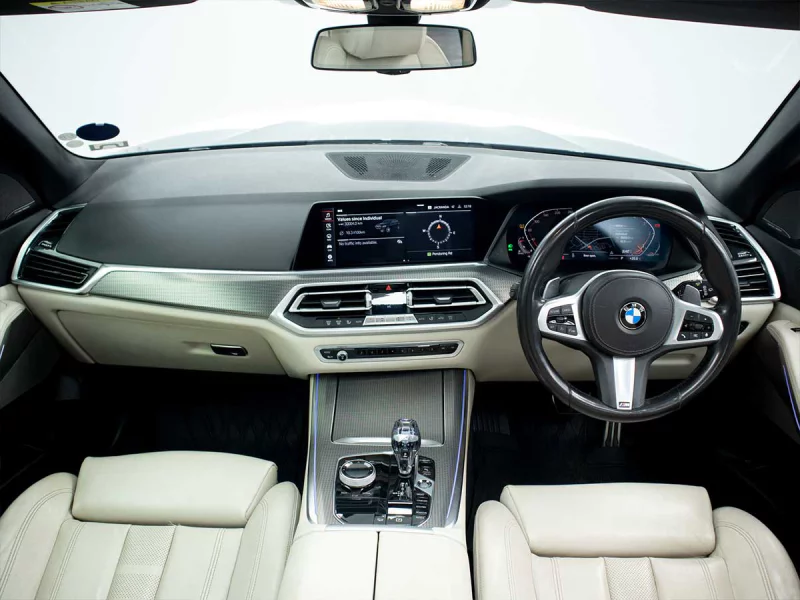 Vehicle Image for 17/22for BMW X5 xDrive30d M Sport