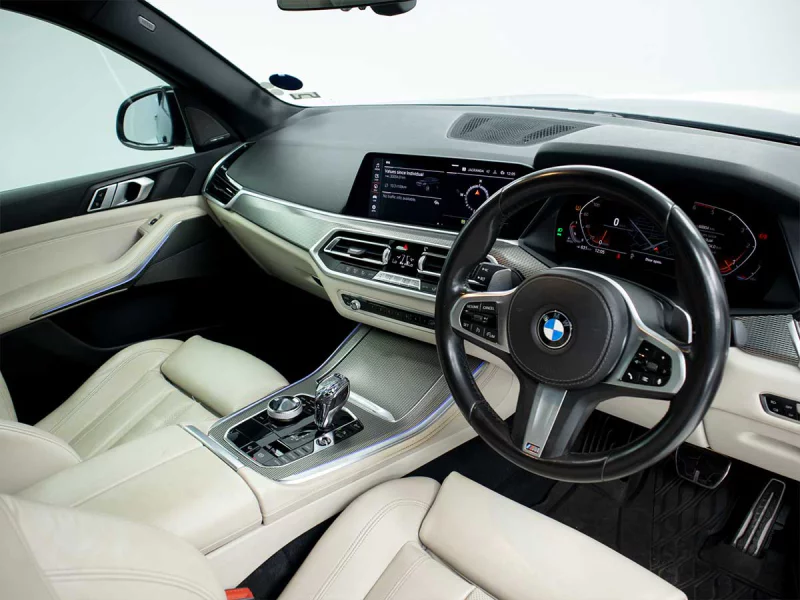 Vehicle Image for 16/22for BMW X5 xDrive30d M Sport