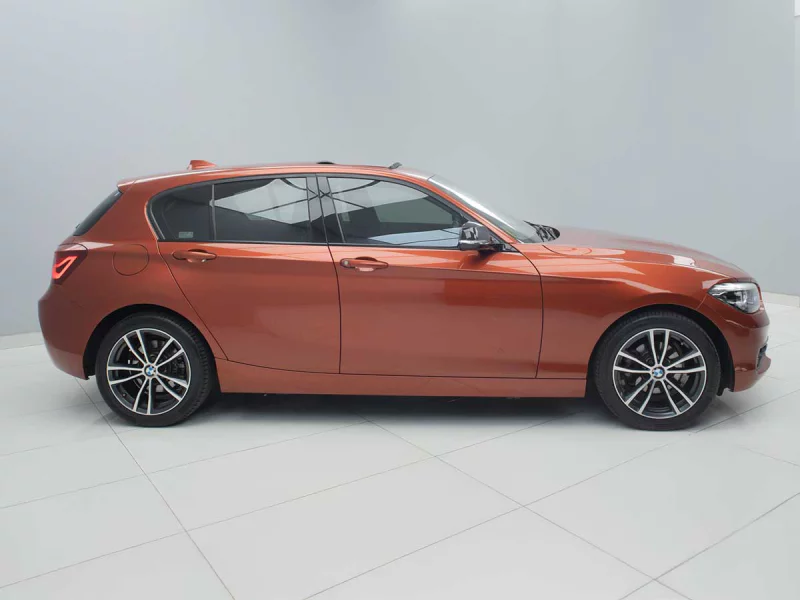Vehicle Image for 4/23for BMW 1 Series 8i 5-door Edition Sport Line Shadow Auto