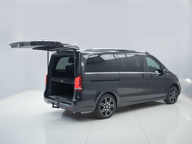 Vehicle Image for 6/25for Mercedes-Benz V-Class V250d Avantgarde Auto