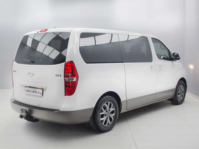Vehicle Image for 5/25for Hyundai H1 Bus H-1 2.5CRDi Elite