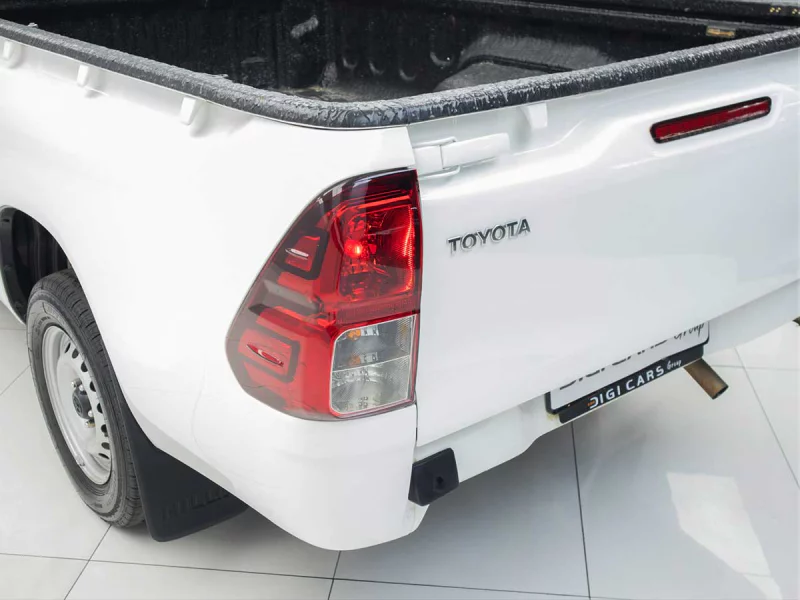 Vehicle Image for 19/46for Toyota Hilux Single Cab 2.0VVTi S A/C 5MT