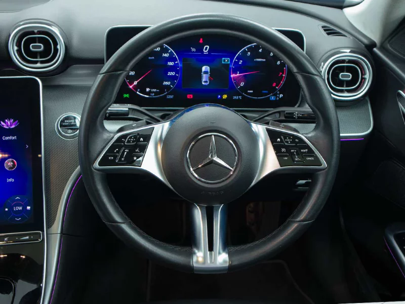 Vehicle Image for 14/24for Mercedes-Benz C-Class C200 Auto (W206)