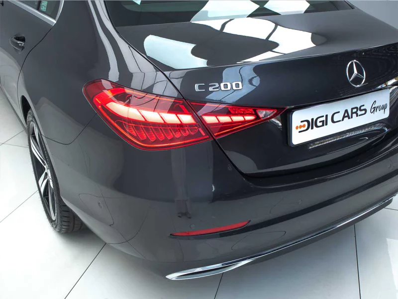 Vehicle Image for 10/24for Mercedes-Benz C-Class C200 Auto (W206)