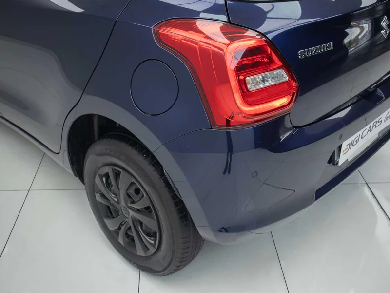 Vehicle Image for 19/46for Suzuki Swift 1.2 GL AMT
