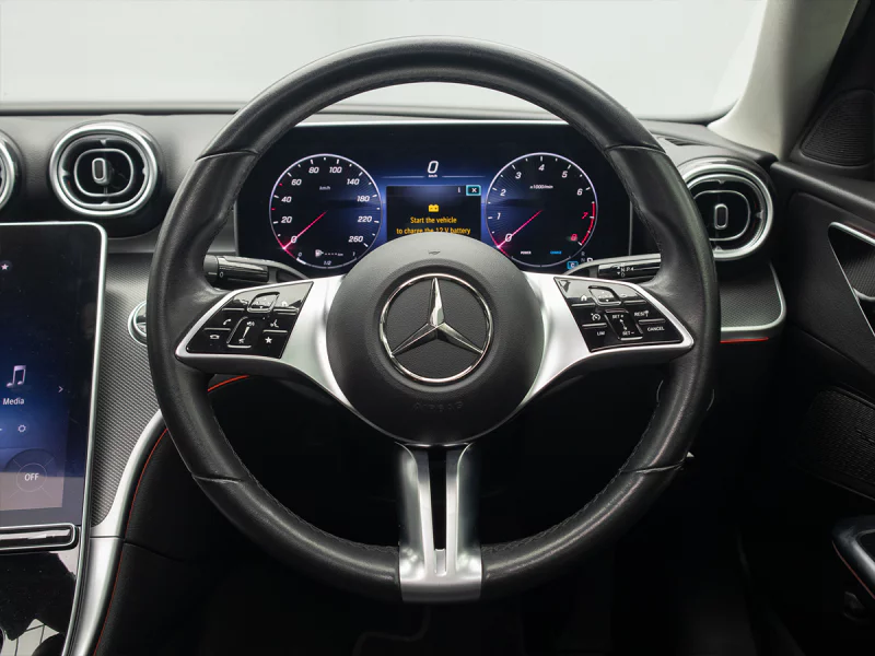 Vehicle Image for 21/25for Mercedes-Benz C-Class C200 Auto (W206)