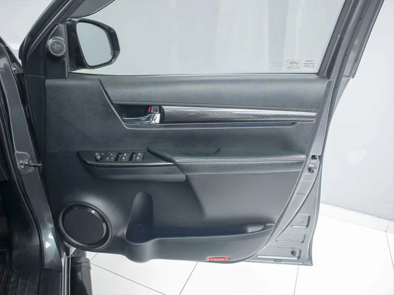 Vehicle Image for 22/24for Toyota Hilux Double Cab 2.8 GD6 4X4 GR-S AT