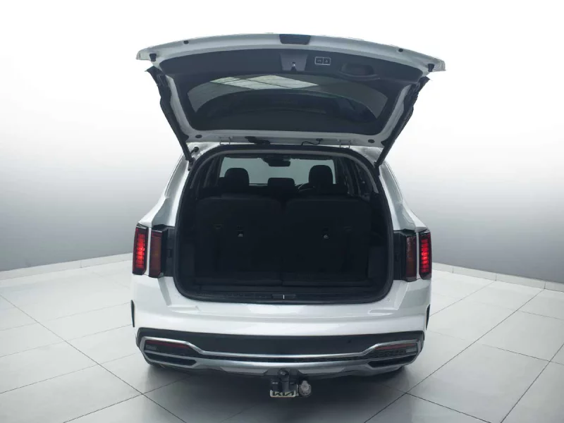Vehicle Image for 13/25for Kia Sorento 2.2 CRDI EX+ DCT 7-Seater