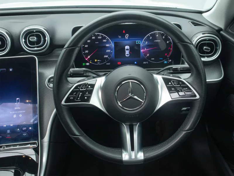Vehicle Image for 15/24for Mercedes-Benz C-Class C200 Auto (W206)