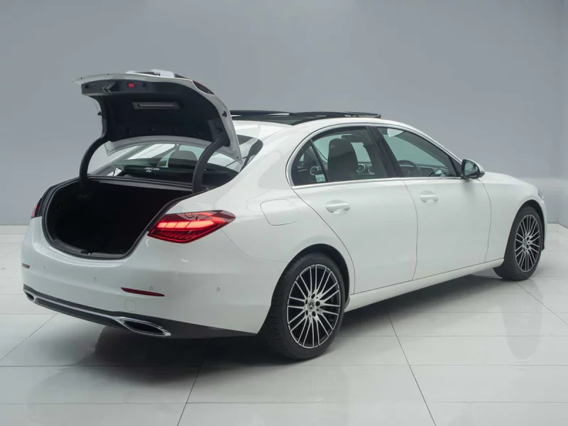 Vehicle Image for 6/24for Mercedes-Benz C-Class C200 Auto (W206)