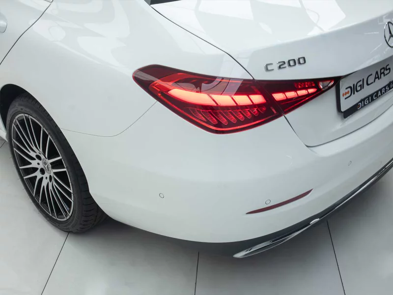 Vehicle Image for 10/24for Mercedes-Benz C-Class C200 Auto (W206)