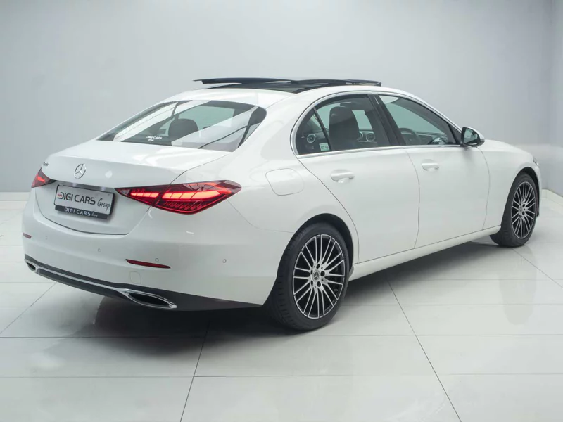 Vehicle Image for 5/24for Mercedes-Benz C-Class C200 Auto (W206)
