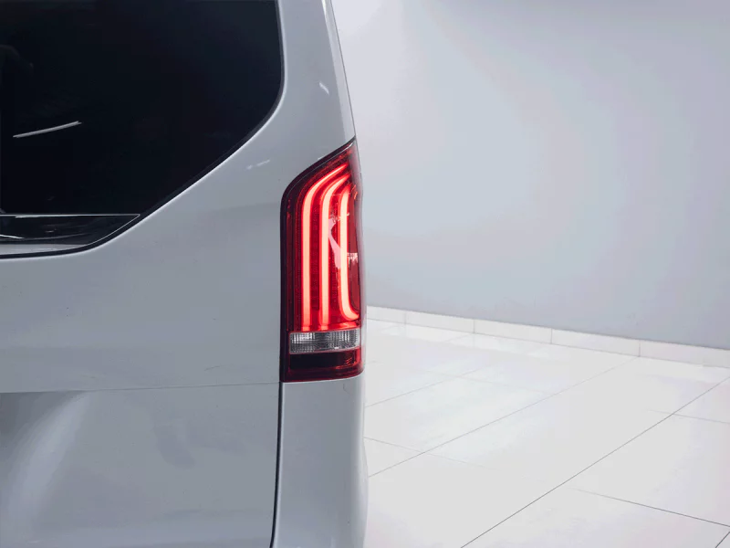 Vehicle Image for 8/18for Mercedes-Benz V-Class V300d Exclusive