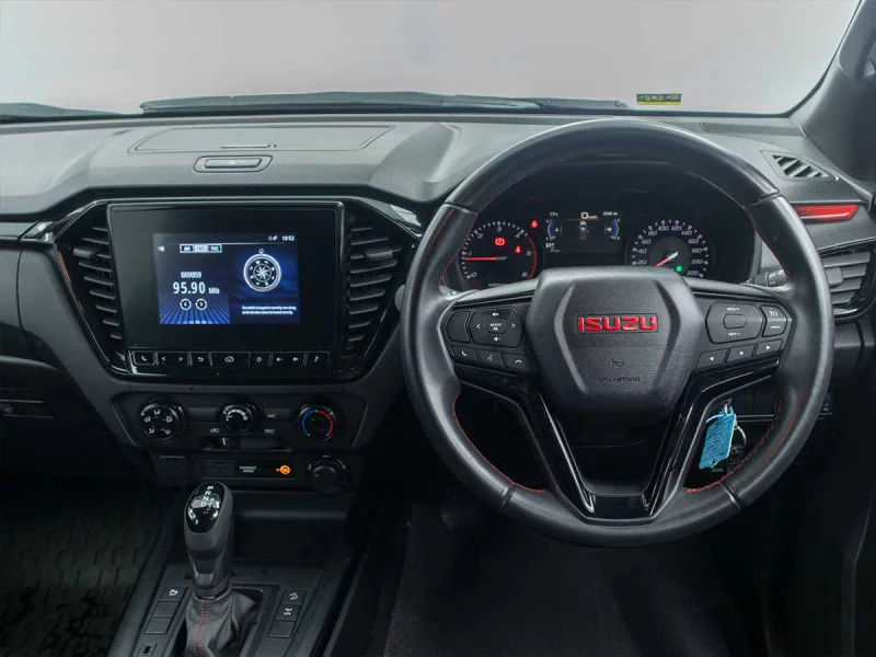 Vehicle Image for 20/24for Isuzu D-MAX X-Rider 1.9 4x4 A/T
