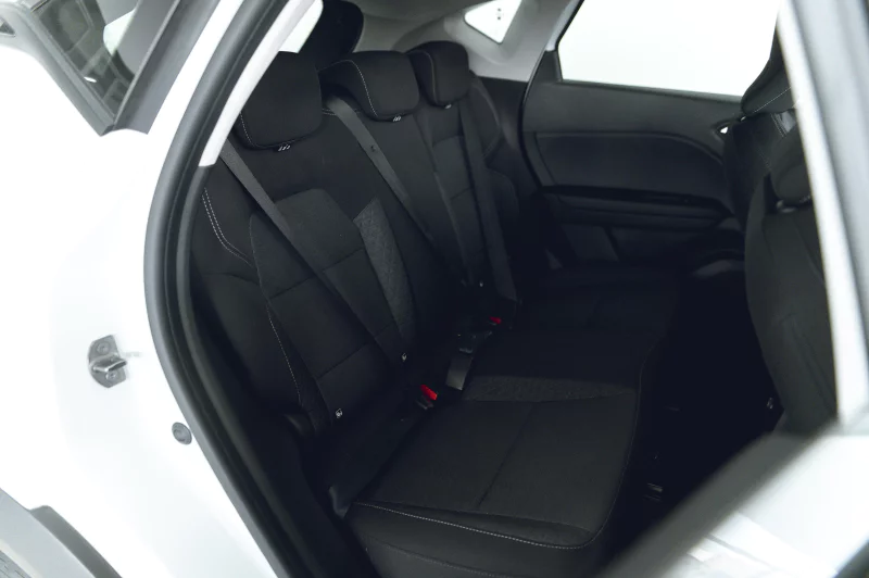 Vehicle Image for 19/25for Renault Captur 1.3T Zen EDC