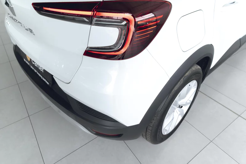 Vehicle Image for 6/25for Renault Captur 1.3T Zen EDC