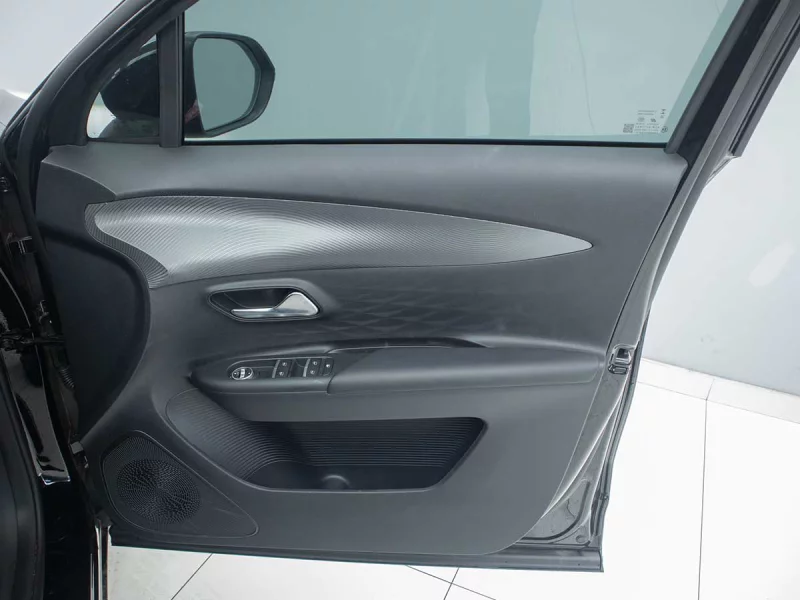 Vehicle Image for 21/25for Lepas L4 1.5T Javan DCT