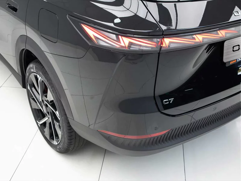 Vehicle Image for 5/12for OMODA C7 1.5T SHS PHEV