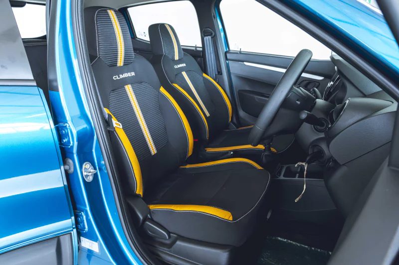 Vehicle Image for 19/25for Renault Kwid 1.0l Climber 5-Dr abs