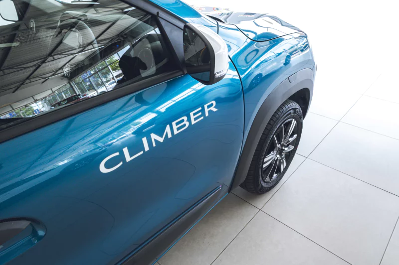 Vehicle Image for 10/25for Renault Kwid 1.0l Climber 5-Dr abs