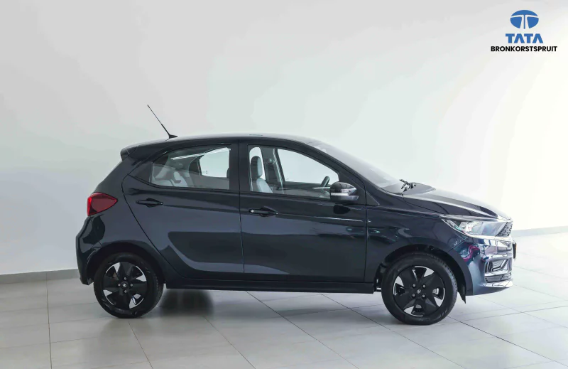 Vehicle Image for 3/22for Tata Tiago 1.2 XM MT