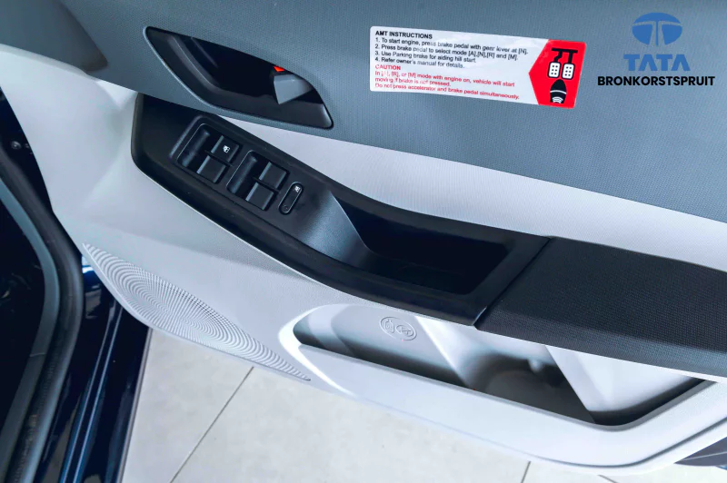 Vehicle Image for 21/21for Tata Tiago 1.2 XT AMT