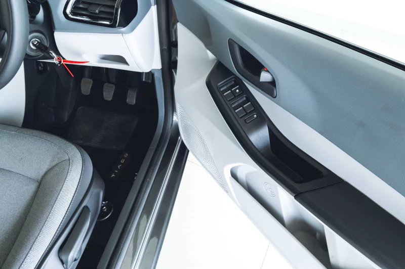 Vehicle Image for 24/24for Tata Tiago 1.2 XT MT