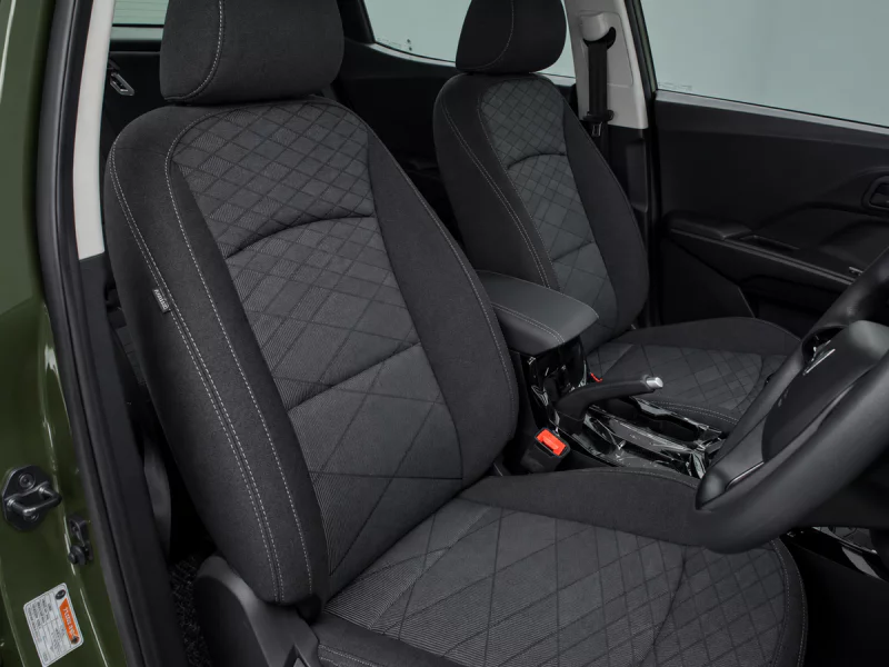Vehicle Image for 23/23for Mahindra XUV3X0 1.2 MX3 MT