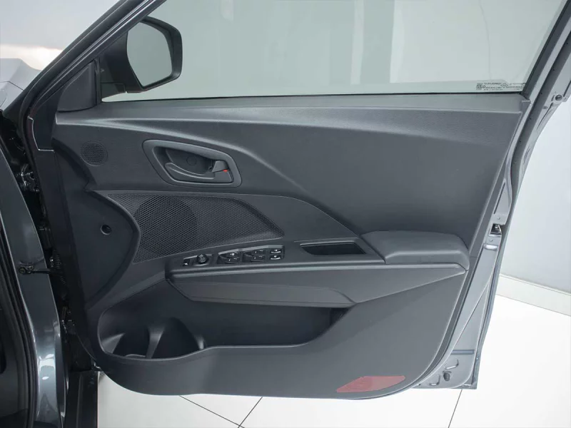 Vehicle Image for 40/44for Mahindra XUV3X0 1.2 MX2 AT