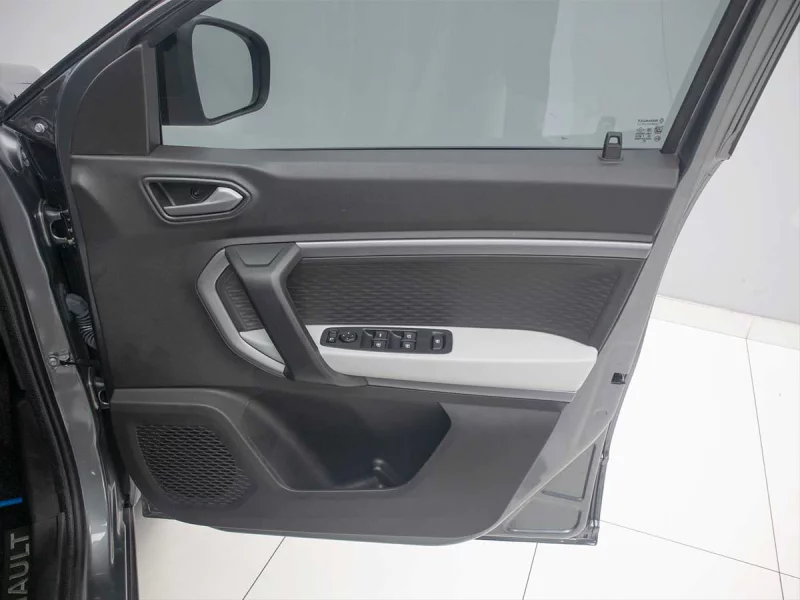Vehicle Image for 19/24for Renault Kiger 1.0L Techno