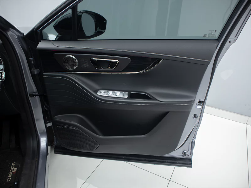 Vehicle Image for 2/25for OMODA C5 SHS 1.5T DHT