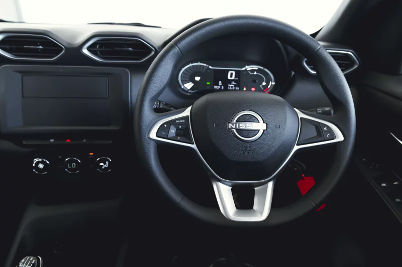 Vehicle Image for 22/27for Nissan Magnite 1.0 Visia MT