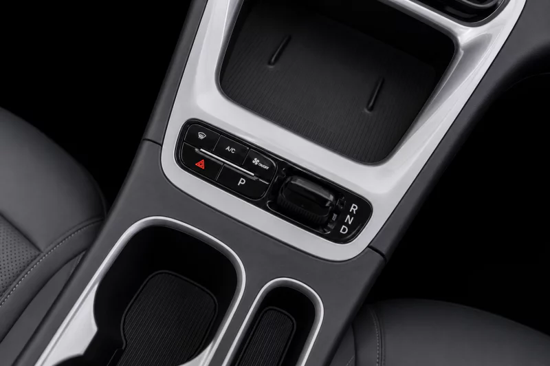 Vehicle Image for 22/25for Geely E2 Apex