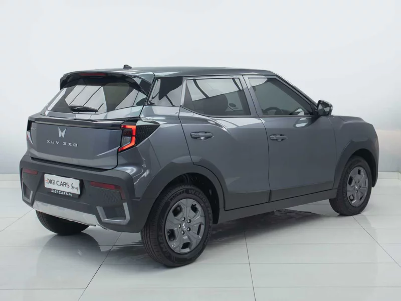 Vehicle Image for 13/23for Mahindra XUV3X0 1.2 MX2 MT