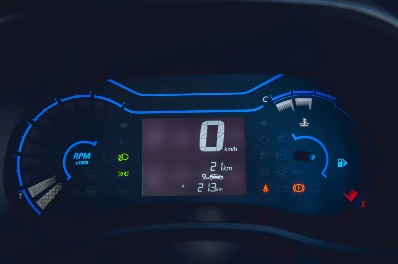 Vehicle Image for 8/24for Renault Kwid Limited Edition 1.0l AMT Ed 10 YR