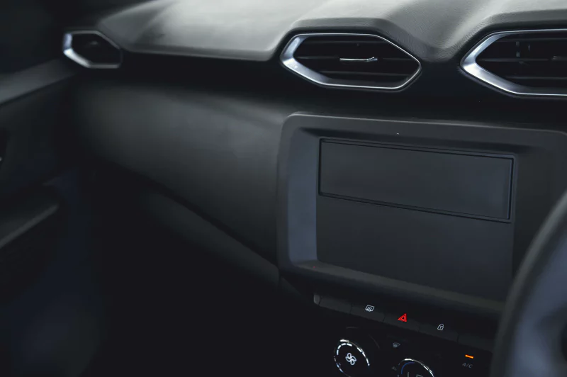 Vehicle Image for 11/27for Nissan Magnite 1.0 Visia MT