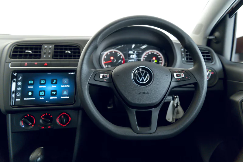 Vehicle Image for 17/25for Volkswagen Polo Vivo Hatch 1.6 77kW Life Tiptronic
