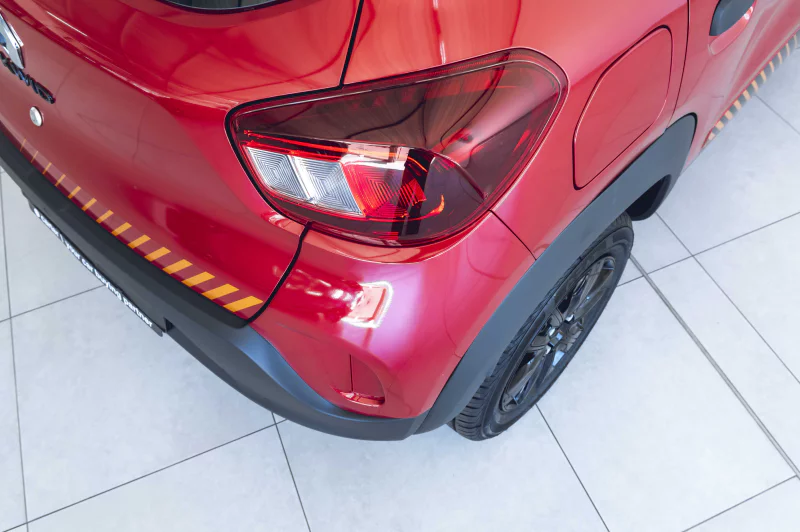 Vehicle Image for 13/22for Renault Kwid Limited Edition 1.0l AMT Ed 10 YR