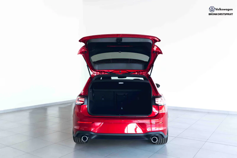 Vehicle Image for 13/28for Volkswagen Golf 8 GTI 2.0 TSI DSG