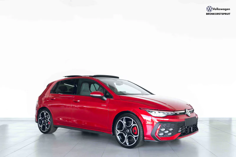 Volkswagen Golf 8 GTI 2.0 TSI DSG 2026