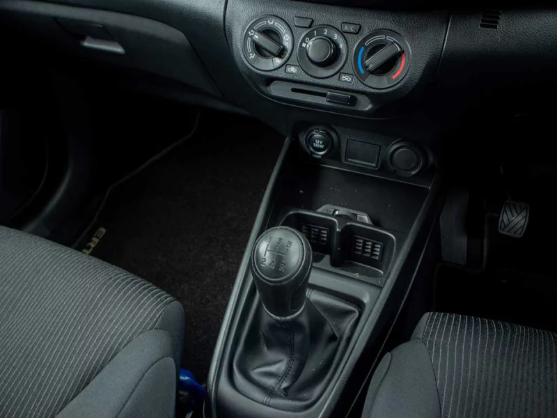 Vehicle Image for 21/34for Suzuki Ertiga 1.5 GA MT