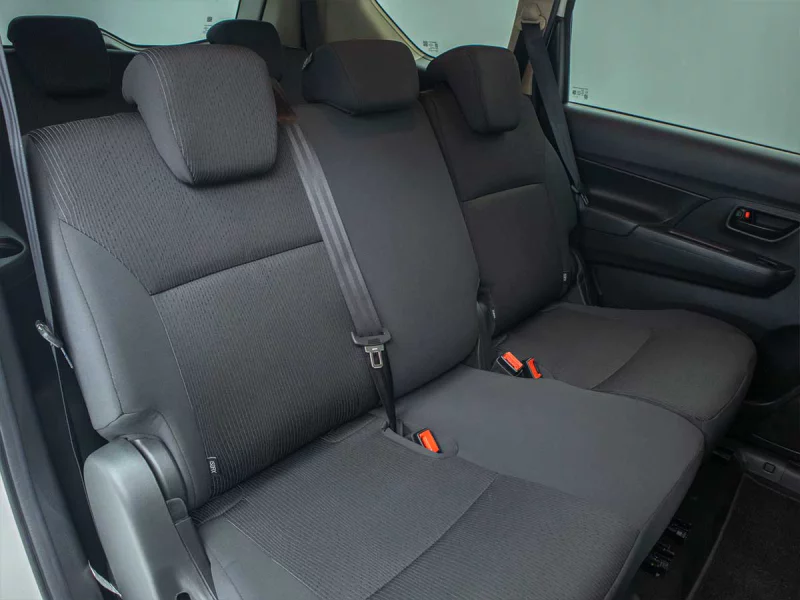 Vehicle Image for 41/44for Suzuki Ertiga 1.5 GA MT
