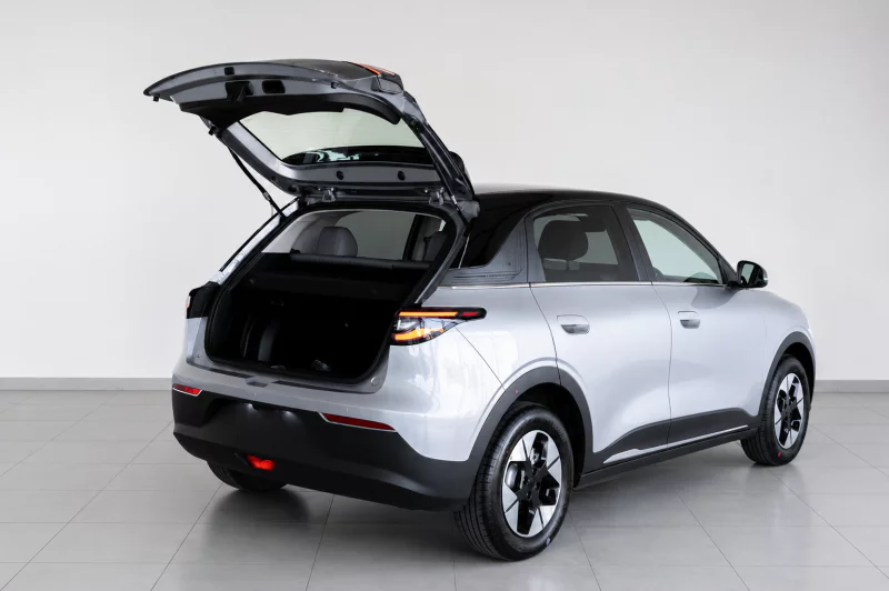 Vehicle Image for 6/25for Geely E2 Apex