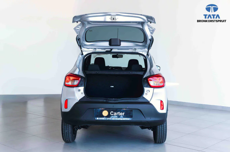 Vehicle Image for 11/16for Renault Kwid 1.0l Zen 5-Dr abs