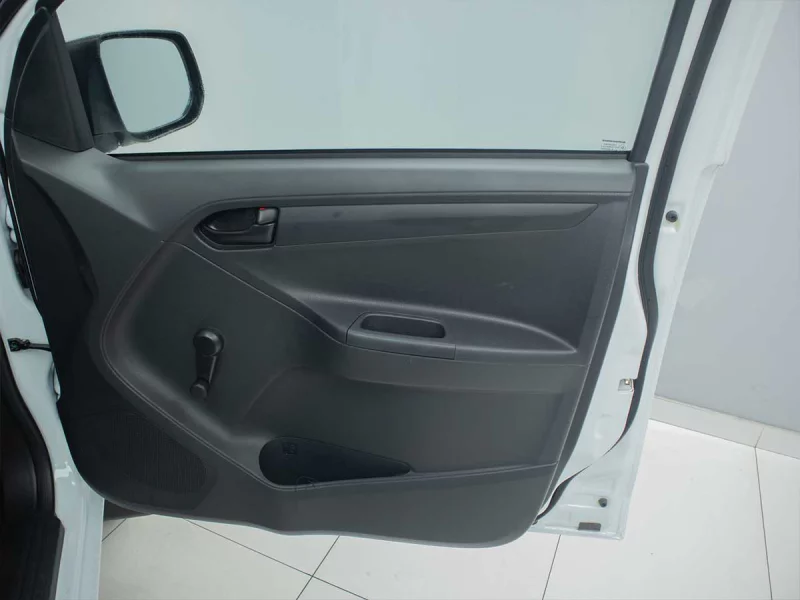 Vehicle Image for 20/21for Isuzu D-MAX Single Cab 250C Fleetside S/C P/U