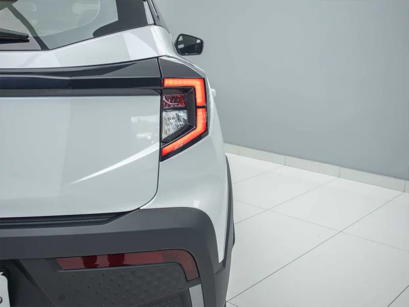 Vehicle Image for 19/46for Mahindra XUV3X0 1.2 MX2 AT