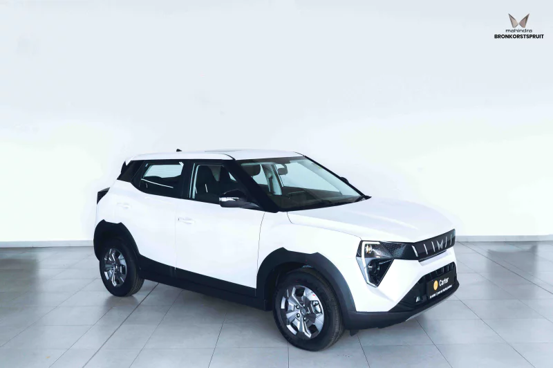 Vehicle Image for 1/16for Mahindra XUV3X0 1.2 MX3 MT