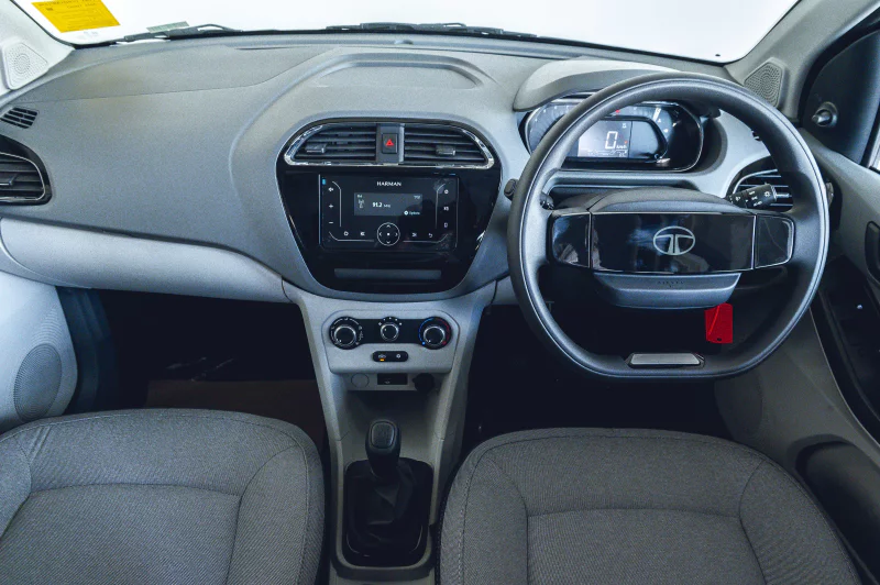 Vehicle Image for 25/26for Tata Tiago 1.2 XM MT