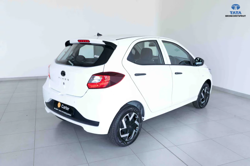 Vehicle Image for 8/26for Tata Tiago 1.2 XM MT