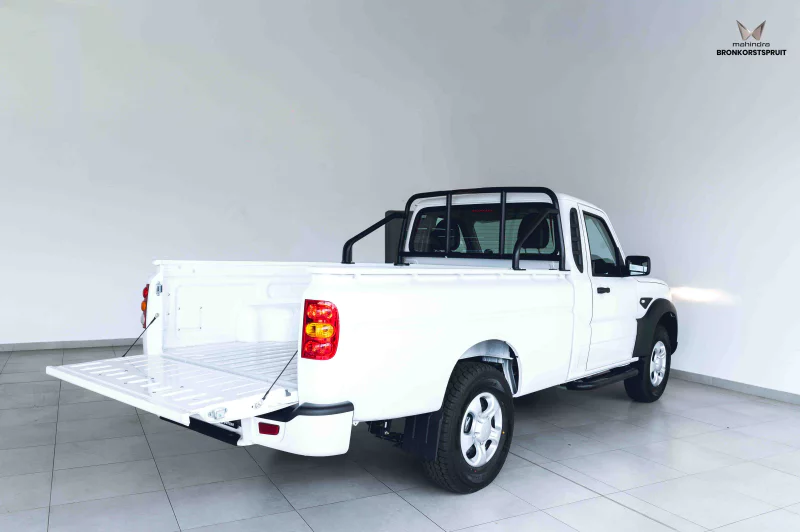 Vehicle Image for 6/23for Mahindra Pik-up Pik Up 2.2 mHawk SC 4x2 S4